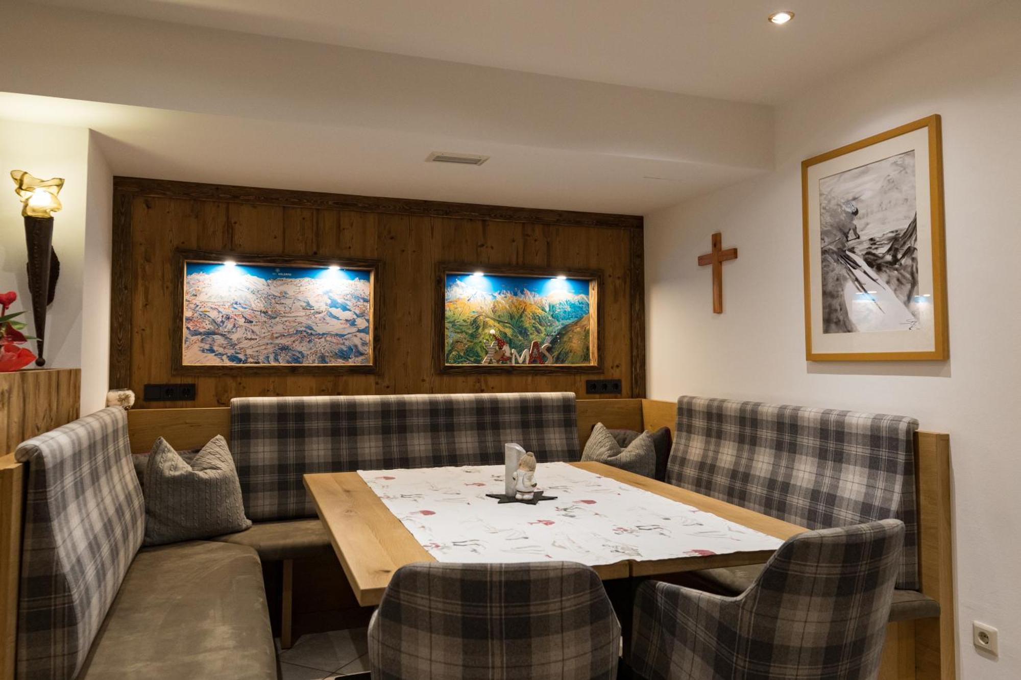 Arlen Lodge Hotel Inkl Premium Karte Im Sommer Санкт-Антон-ам-Арльберг Экстерьер фото